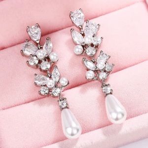 💋Elegant &Sparkly Floral  Pearl Drop Dangle Earrings